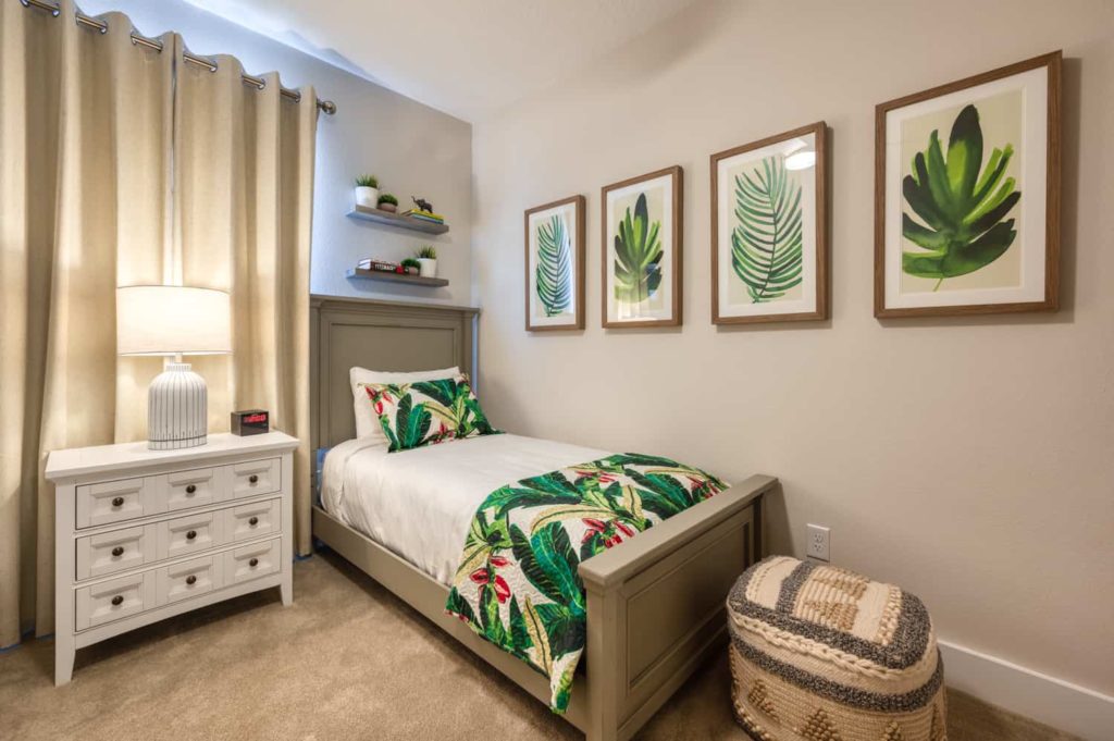 Bedroom 3 with single beds and shared side table dresser: 3 Bedroom Townhome